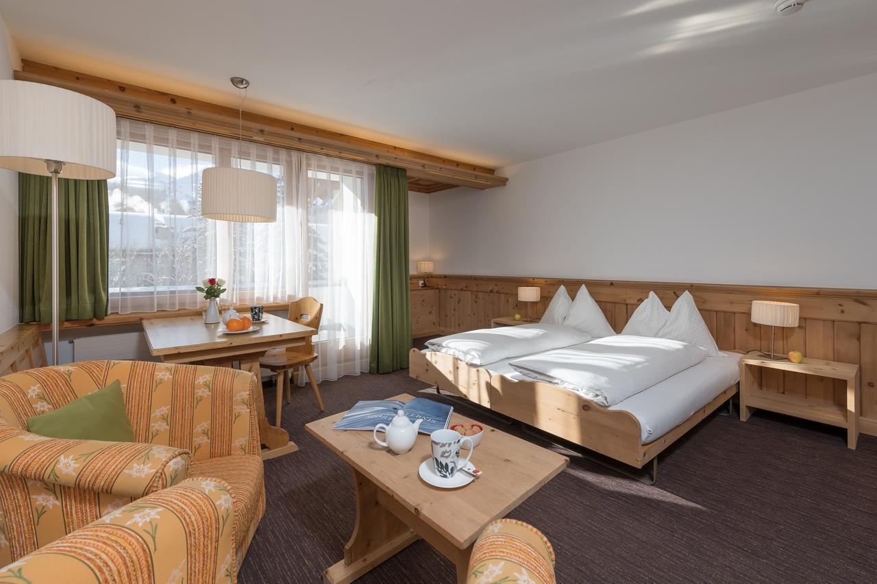 Hotel Seraina سيلس ماريا المظهر الخارجي الصورة