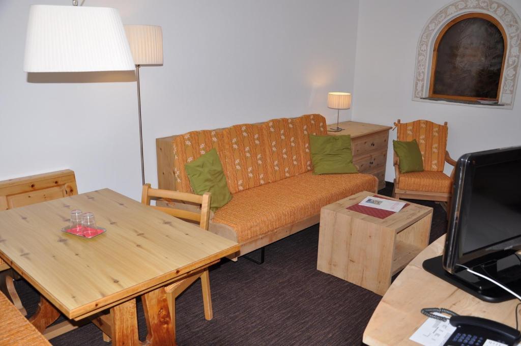 Hotel Seraina سيلس ماريا الغرفة الصورة