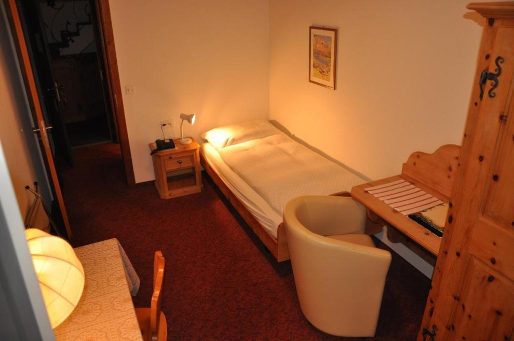 Hotel Seraina سيلس ماريا الغرفة الصورة